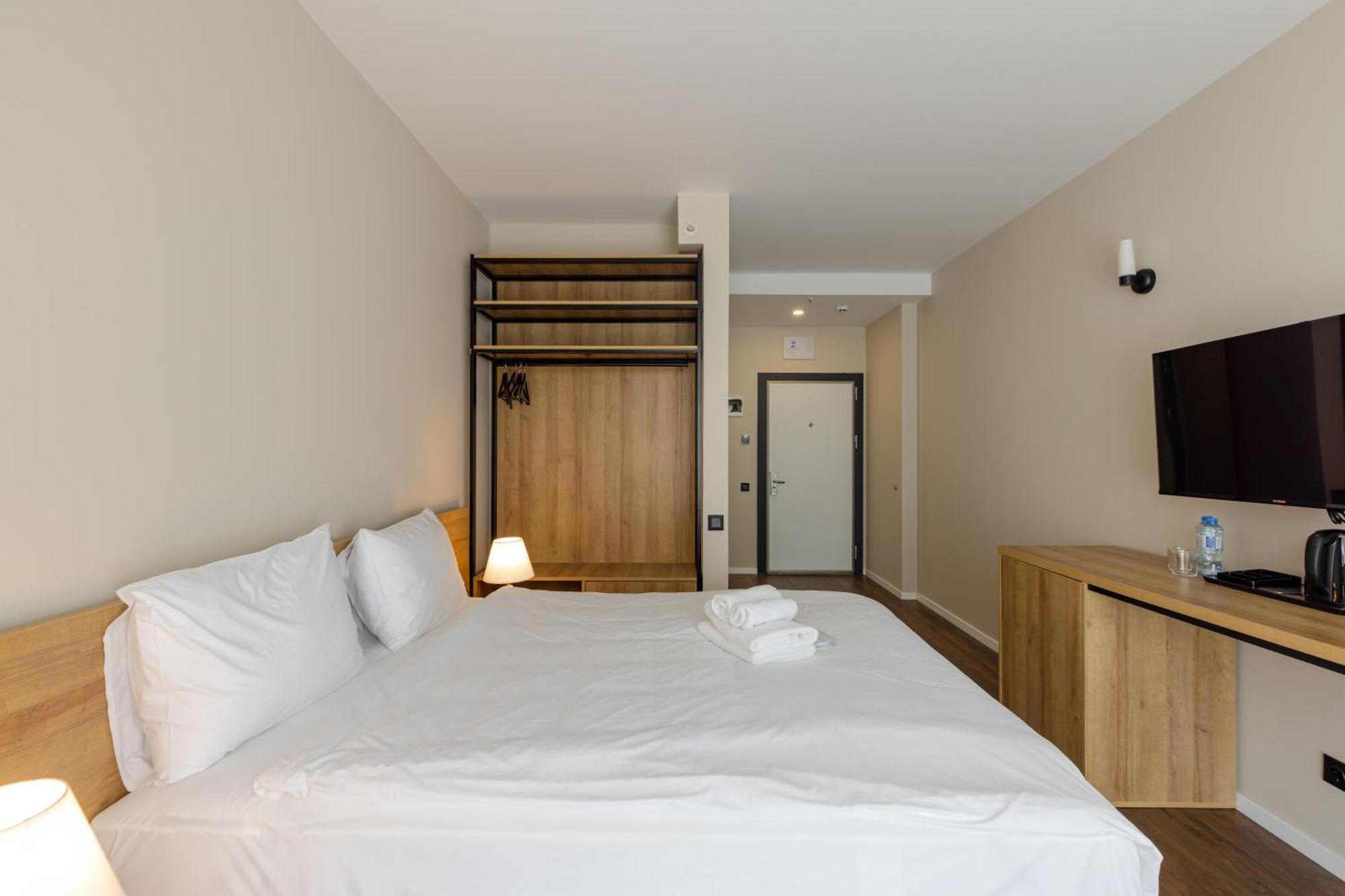 Aqua Batumi Hotel & Apartments Exterior photo